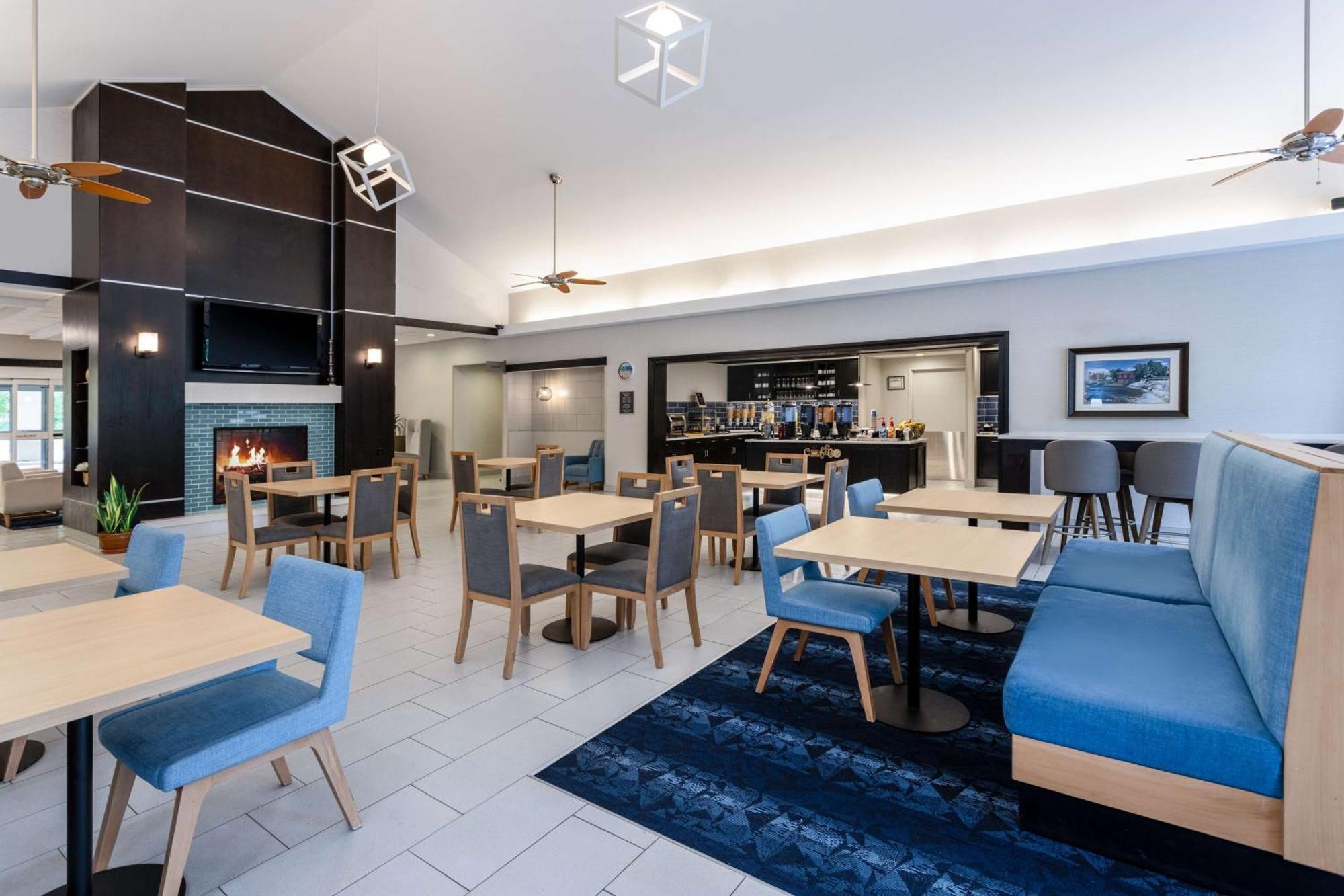 Homewood Suites By Hilton Rochester/Greece, Ny Exteriör bild